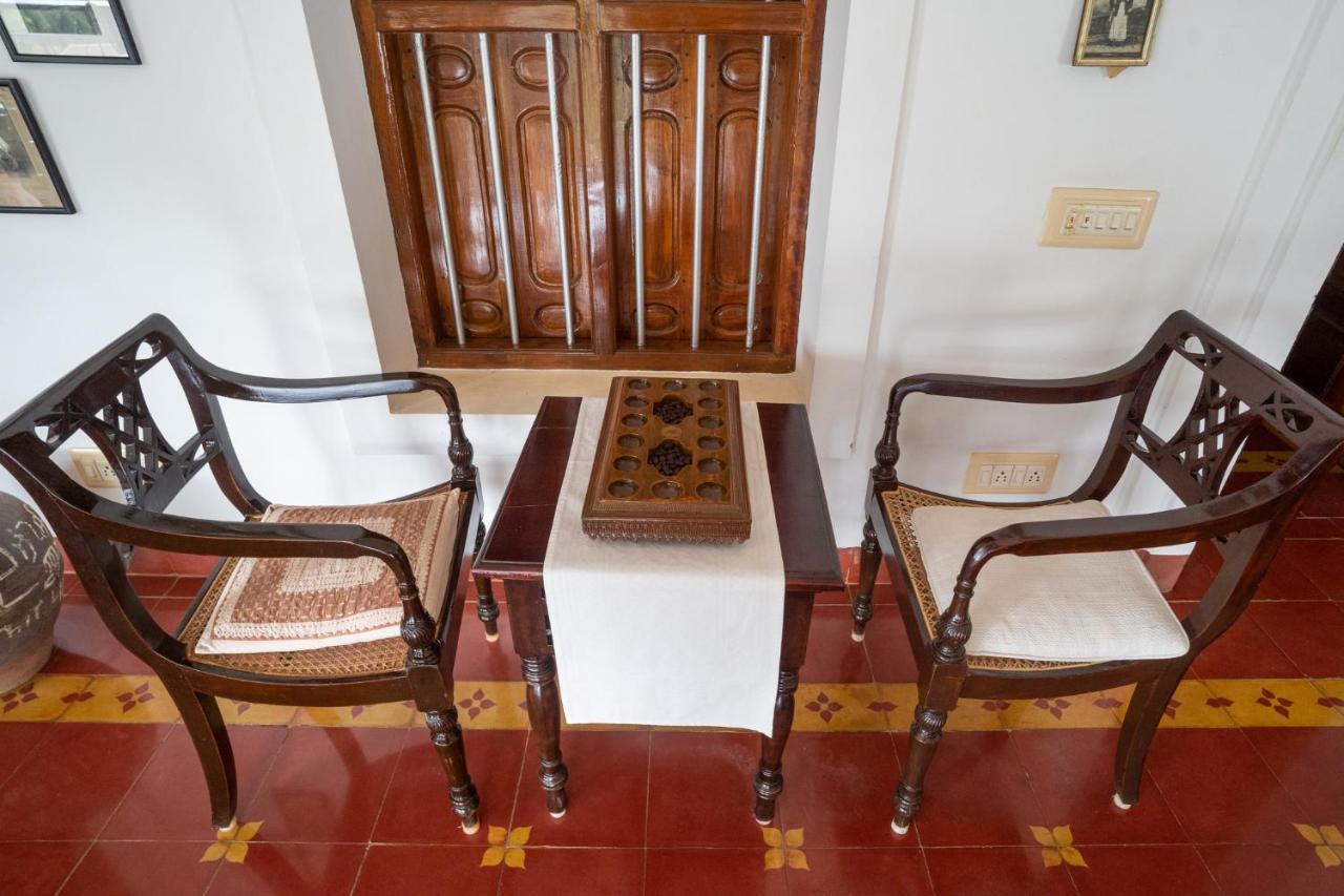 The Bangala Chettinad Hotel Karaikkudi Exterior photo
