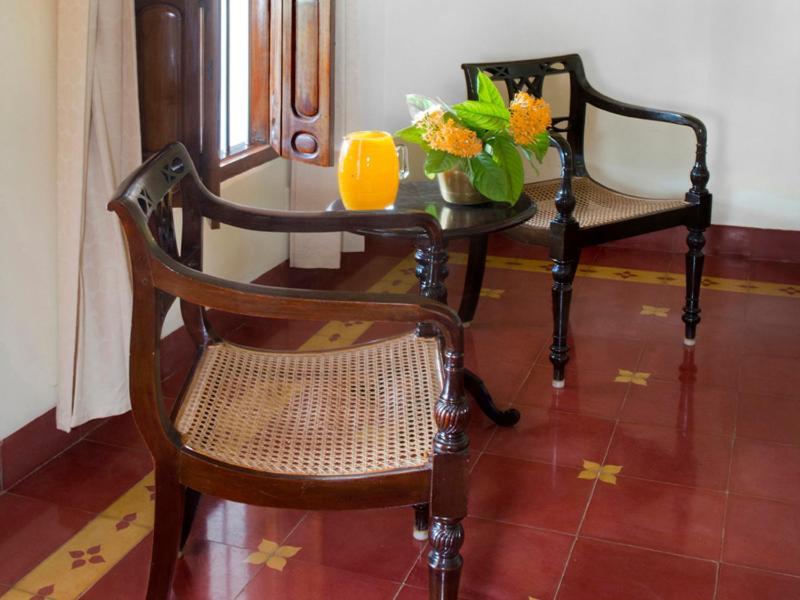 The Bangala Chettinad Hotel Karaikkudi Exterior photo