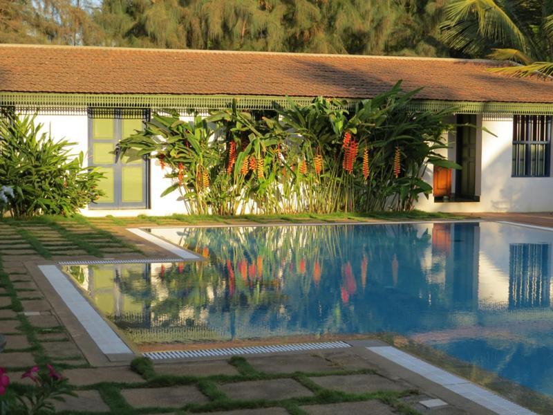 The Bangala Chettinad Hotel Karaikkudi Exterior photo