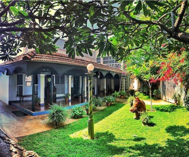 The Bangala Chettinad Hotel Karaikkudi Exterior photo